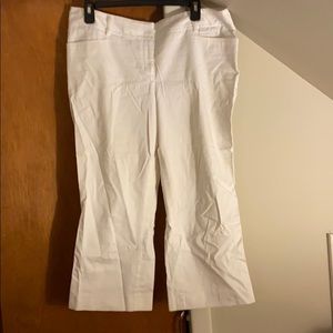 Express white Capri pants